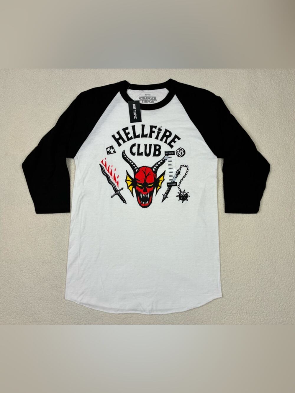 NWOT Hot Topic Stranger Things Hellfire Club Baseball T Shirt Men's Small